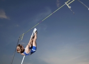 熊猫体育直播-雄鹿终结森林狼连胜神话，约基奇化身关键先生定乾坤