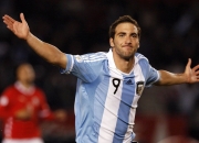 熊猫直播官网-赛道上的双重奇迹，迈凯伦绝杀红牛，周冠宇点燃赛场