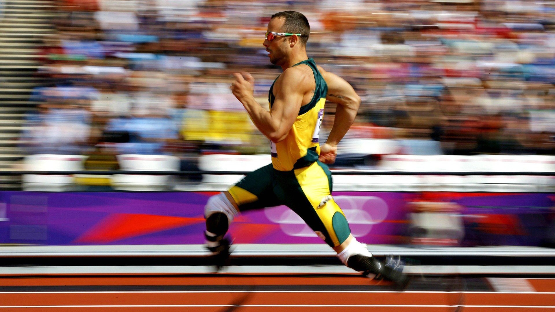 丹麦鏖战比利时，努涅斯教科书级表现，诠释现代中锋的完美定义