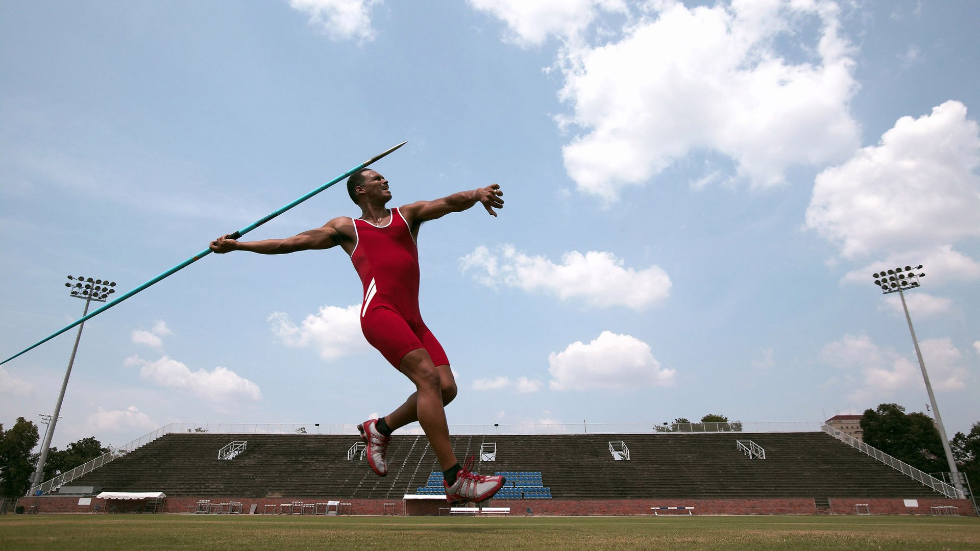 拉沃尔杯完胜联合杯，兹维列夫高光表现背后的网球新格局